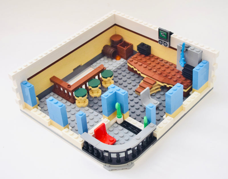 OPEN BOX The Queen Bricktoria Building Blocks Modular Toy Bricks Set | General Jim's Toys
