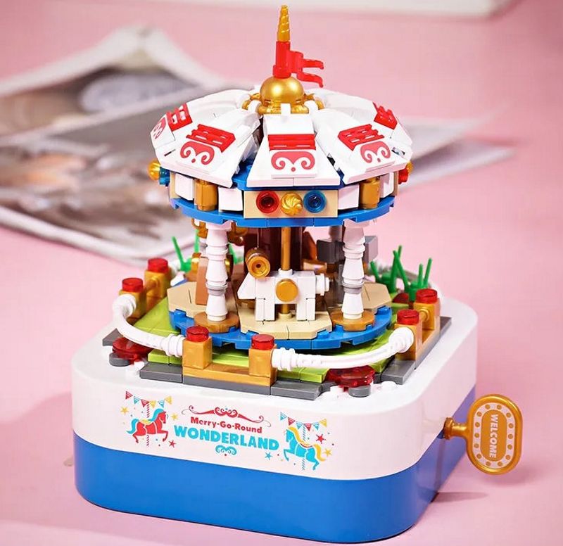 Musical Merry-Go-Round Building Block Set | General Jim's Toys & Bricks | GJ-MBMW