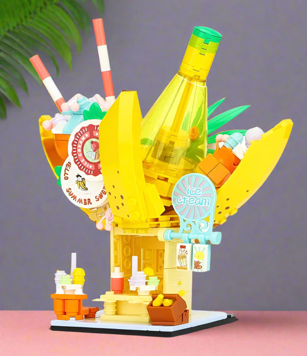 Banana Cabin Ice Cream Shop Building Blocks Set | General Jim's Toys & Bricks | GJ-BC