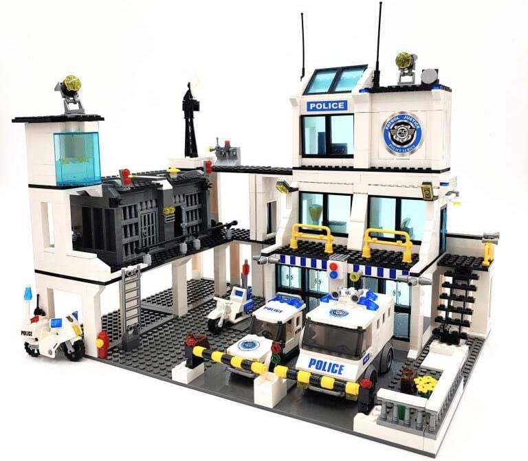 Police Station & Jail Modular City Building Blocks Set | General Jim's Toys