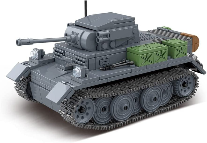 Assembled Panzer II AUSF L LUCHS German Light Tank Building Bricks Model