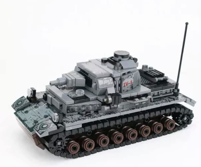 Completed WW2 German Panzer IV Tank Building Brick Set with 596 pieces